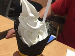 -麦当劳(轻轨曹杨路店)