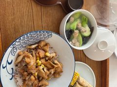 -雪梅月子中心(华侨城店)