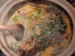 -吃饭皇帝大土家民族菜(正大广场店)