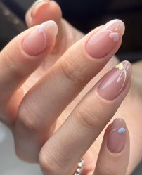 -进巍美甲美睫