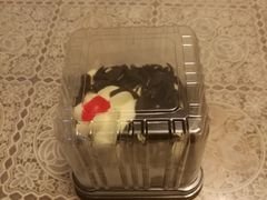 -红宝石·鲜奶小方·海派西点房(丰庄店)