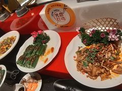 -领鲜活海鲜榴莲自助火锅(东门店)