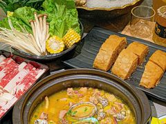 -品也·鲍鱼鸡火锅(皇庭广场店)