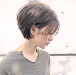 -AYO SALON