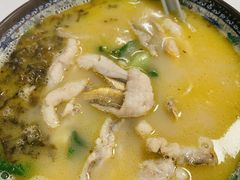 -明呈黄鱼面馆(斜土路店)