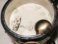 -佬麻雀·剁椒鱼头(京基KK One店)