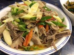 -乡村馕坑肉·烧烤·新疆菜·本地人更爱吃(阿勒泰首店)