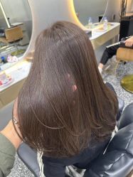 -Tloml salon
