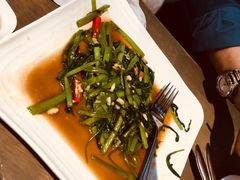 -The Dishes Seafood & Restaurant