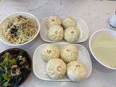 -李与白包子铺(桐梓林店)