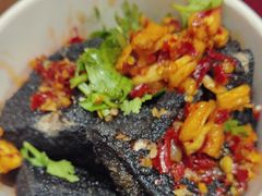 -黑色经典臭豆腐·湖南特产(坡子街店)