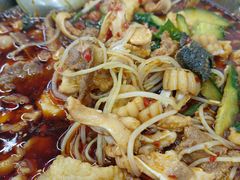 -周良天山牛杂城(天山路总店)