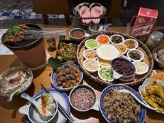 -包整·丝娃娃(一览甲秀楼风景店)