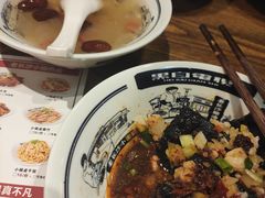 -黑白电视长沙小吃(悦汇城店)