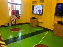 -史努比缤纷世界