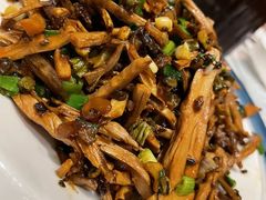 -渝信川菜 · 川味家常菜(长安店)