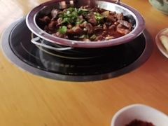 -大众跷脚牛肉馆·非遗传承单位(峨眉山店)