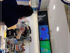 -CoCo都可(湖滨银泰店B区店)