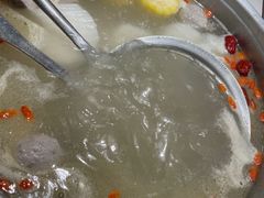 -八合里牛肉火锅(上海世茂广场店)