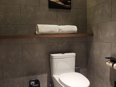 -成都锦华万达琉璃场亚朵酒店