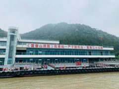 -严子陵钓台(富春江小三峡)