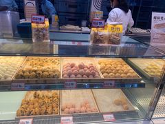 -東更道点心行(利客来店)