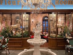 -秘密旅行Bonjour(黑金冠 江南西店)