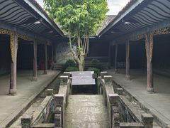 -石宝寨