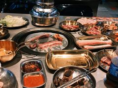 -哈哈碳都·牛肋条无限自助烤肉(台江万达店)