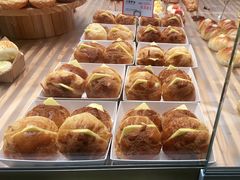 一口菠萝油-卡玛王子·面包·蛋糕(南山宝能环球汇店)