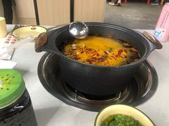 -俭让佬妈现卤串串(温江总店)