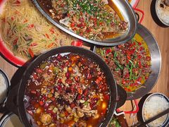 -泥糊破店小酒馆·团建聚餐(南京西路店)