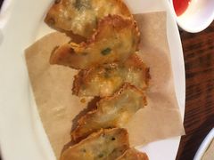 特色月亮虾饼-陈鹏鹏潮汕菜(世界之窗店)