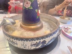 -毛辣果·贵州红酸汤牛肉火锅(西单店)