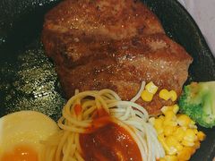 -汤姆家的牛排意面披萨(融创茂店)