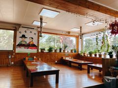 -亲昵春川鸡排(韩国美食街店)