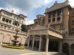 -丽晶美庐·玉兰餐厅