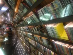 -钟书阁(珍园店)