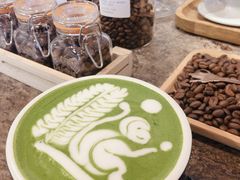 京都宇治抹茶拿铁-中国油画院咖啡馆