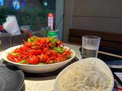 黄焖小龙虾-沪小胖·小龙虾(八佰伴店)