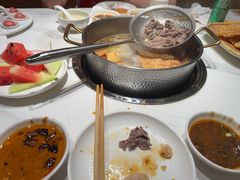 -犇鼎牛潮汕牛肉火锅(新辰里学清路店)