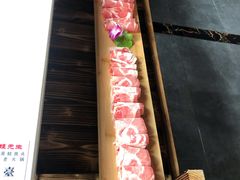 一米牛羊卷-渝蛙先生领鲜美蛙老火锅
