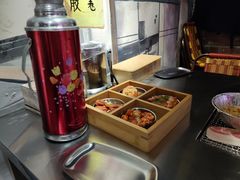 -马路牙子地桌烤肉(工体店)