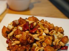 宫保鸡丁-壹零捌道·北京烤鸭(车公庄店)