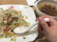 虾仁炒饭-泰煌鸡·上海白斩鸡·鸡汤面(鹤庆店)