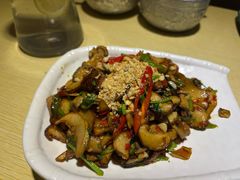 -觅山云南菜(泊富ICITY店)