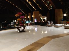 -三亚湾海居铂尔曼度假酒店