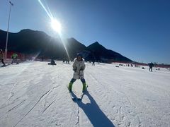 -荣盛康旅野三坡滑雪场