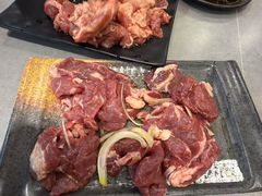 -啊美丽炭火烤肉(滑翔一店)