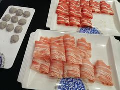 -楼外楼大刀肉传统火锅居(幸福街店)